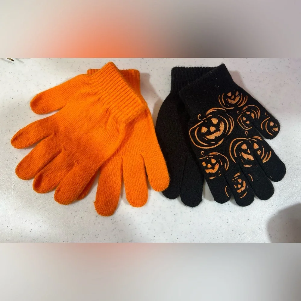 Set of Two Halloween Gloves